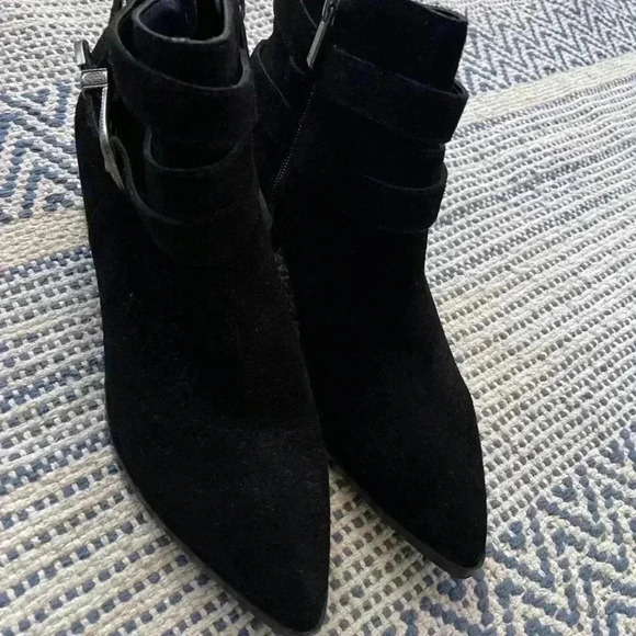 Marc Fisher Black Yandi Bootie - Picture 4 of 7